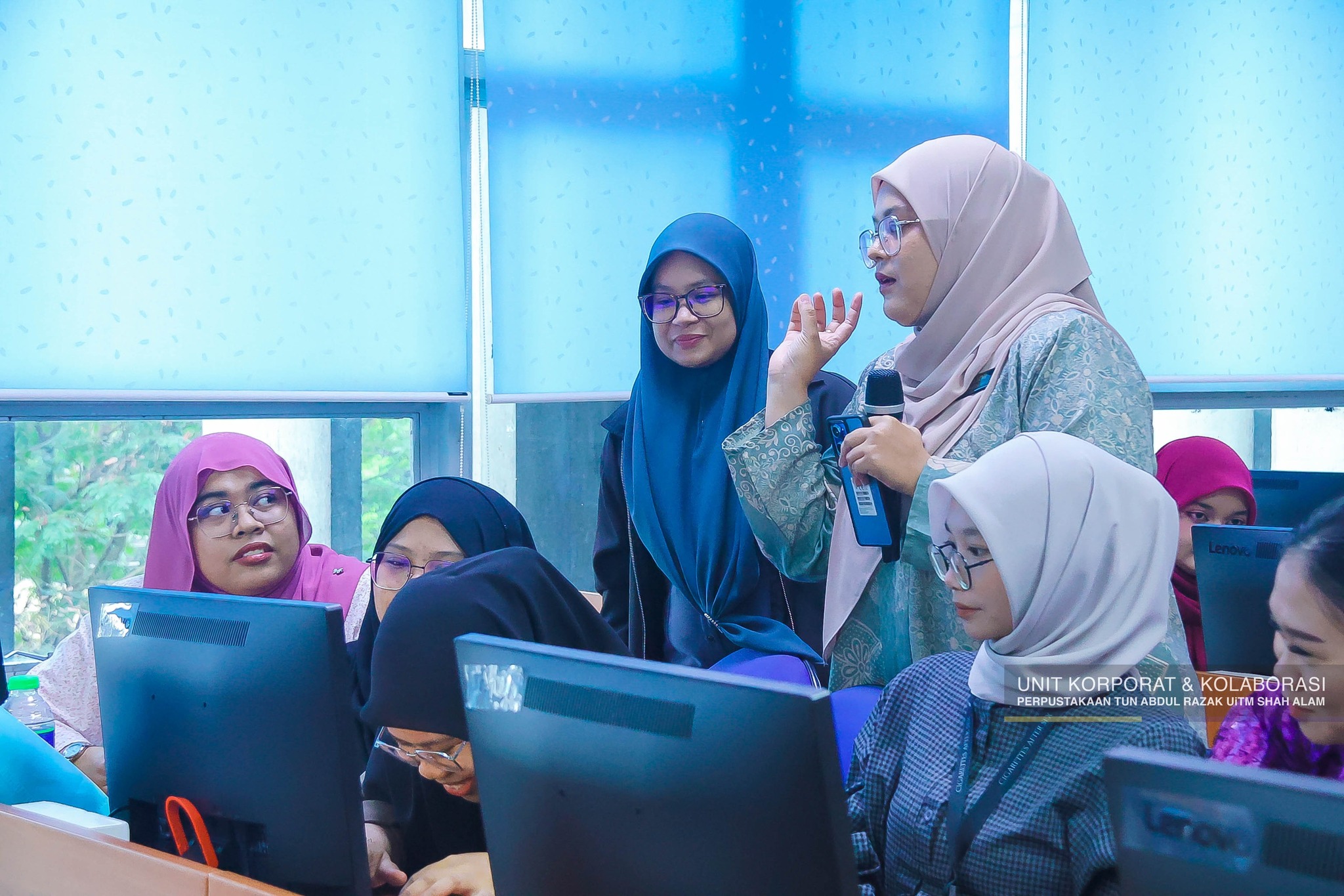 Teaching Library Series 1 Cohort 3: Pelajar Teroka Dunia Perkhidmatan Rujukan Digital